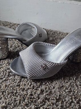 CHANEL Silver Ribbed Slide Sandals with Embellished Heel